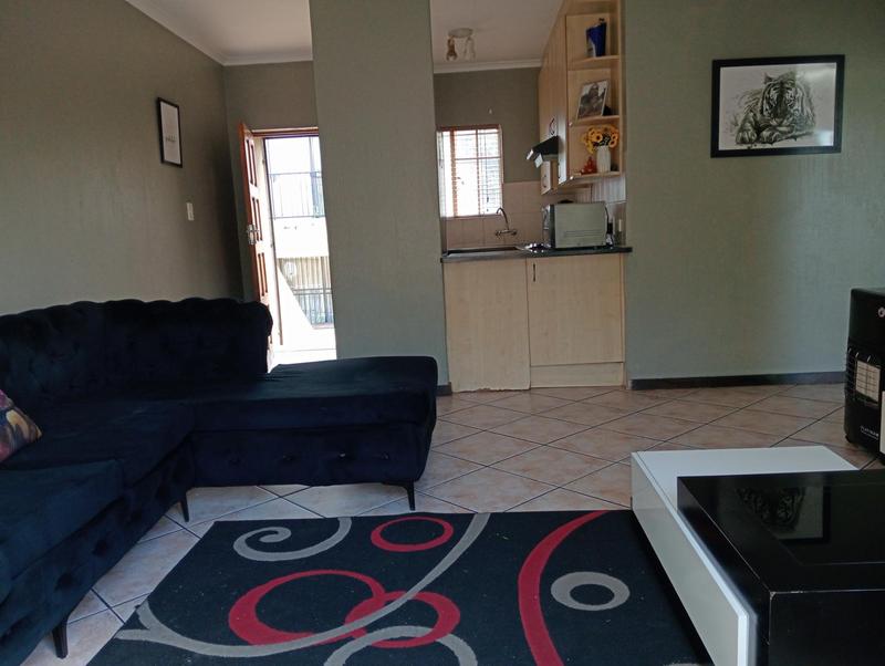 2 Bedroom Property for Sale in Wilgeheuwel Gauteng