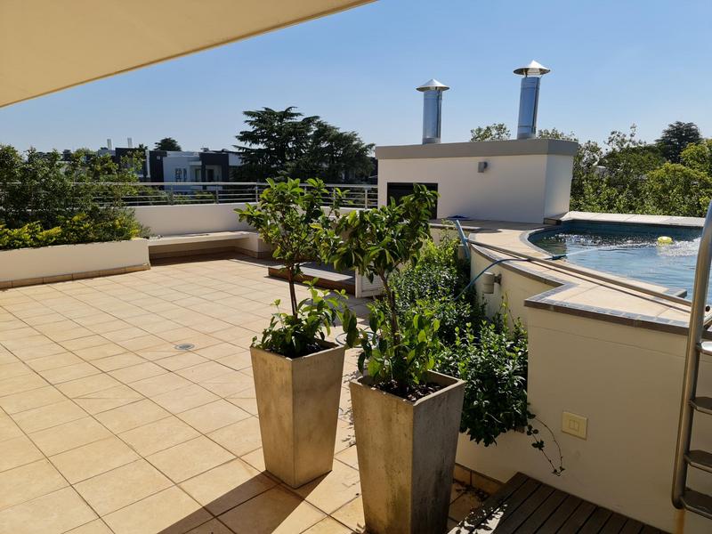 To Let 3 Bedroom Property for Rent in Illovo Gauteng