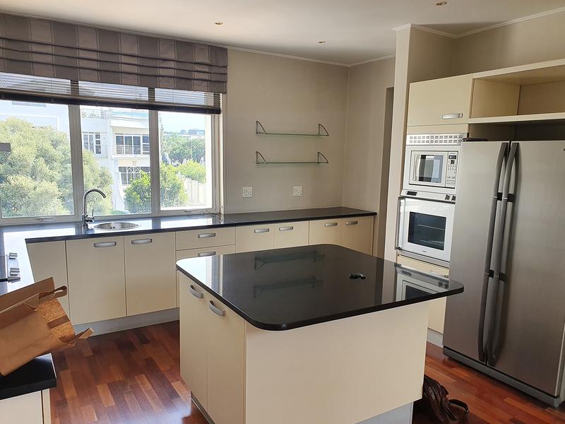 To Let 3 Bedroom Property for Rent in Illovo Gauteng