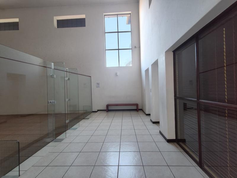 To Let 2 Bedroom Property for Rent in Sunninghill Gauteng