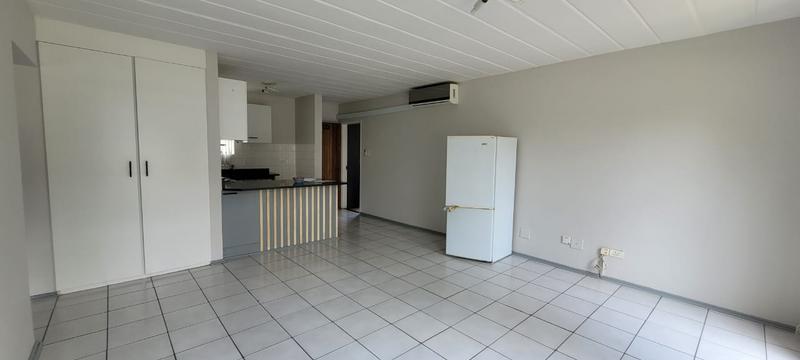 2 Bedroom Property for Sale in Verwoerdpark Gauteng