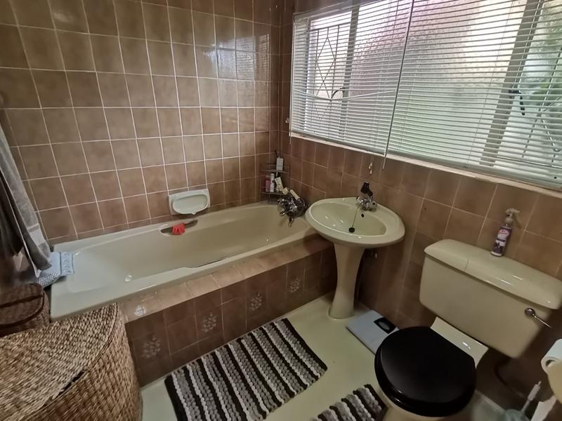 4 Bedroom Property for Sale in Vanderbijlpark SE 3 Gauteng