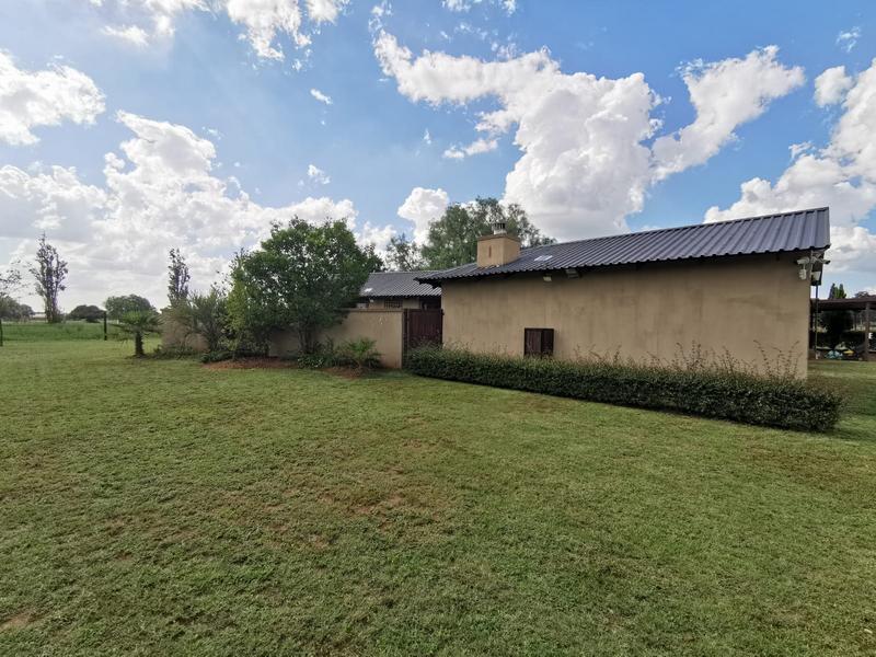 3 Bedroom Property for Sale in Buyscelia Gauteng