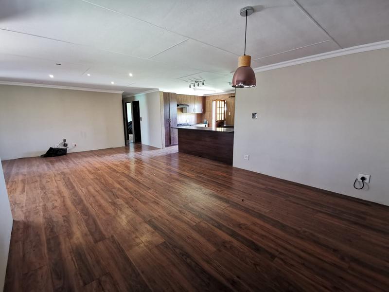 3 Bedroom Property for Sale in Buyscelia Gauteng