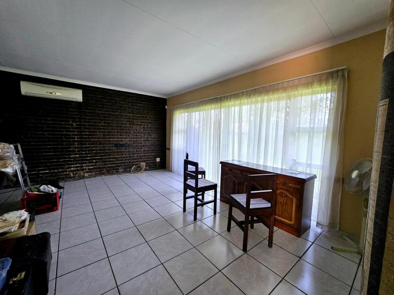 4 Bedroom Property for Sale in Vanderbijlpark Gauteng