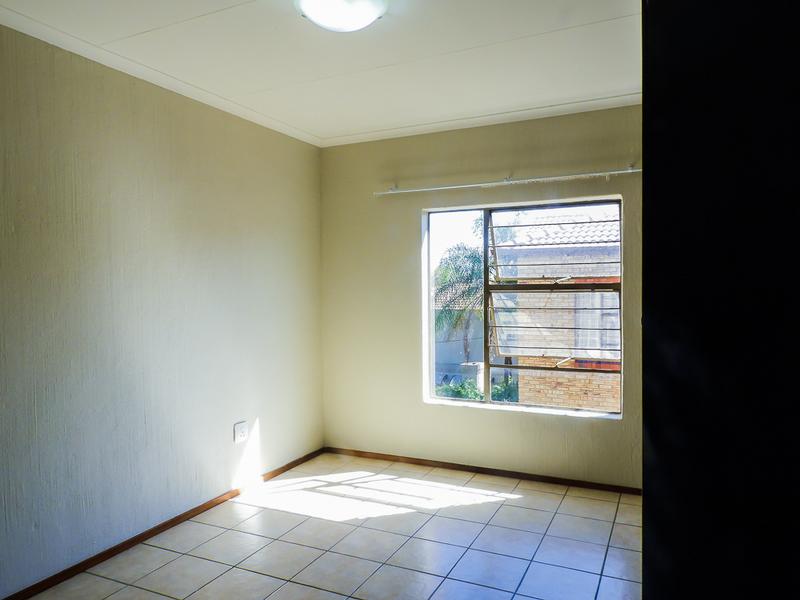 To Let 2 Bedroom Property for Rent in Blackheath Gauteng