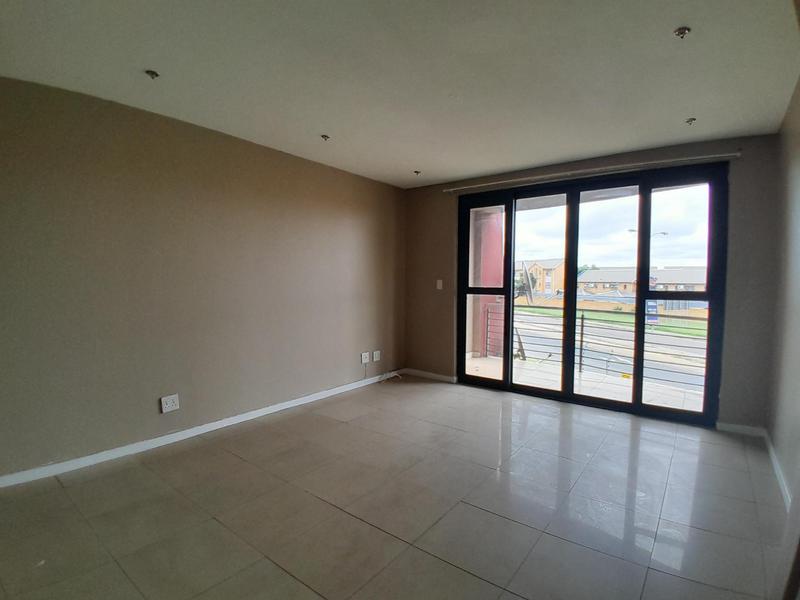 2 Bedroom Property for Sale in Rooihuiskraal North Gauteng