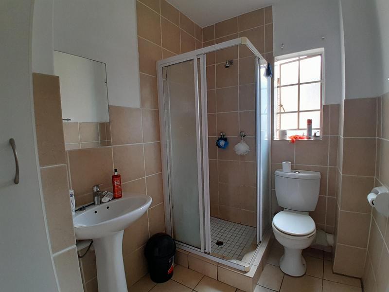 2 Bedroom Property for Sale in Valhalla Gauteng