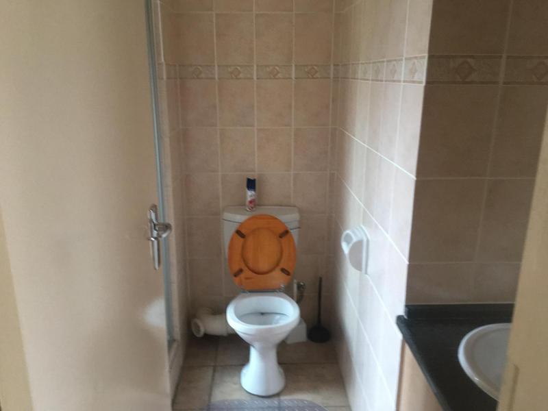 To Let 2 Bedroom Property for Rent in Die Wilgers Gauteng