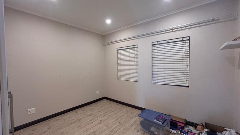 To Let 2 Bedroom Property for Rent in Bedfordview Gauteng