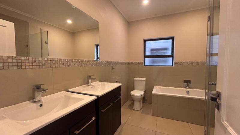 To Let 2 Bedroom Property for Rent in Bedfordview Gauteng