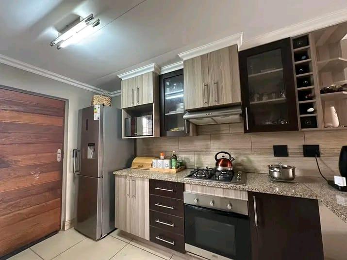 2 Bedroom Property for Sale in Pretoria North Gauteng