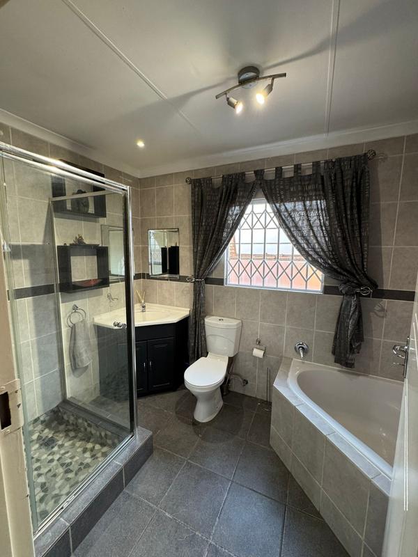 3 Bedroom Property for Sale in Elandshaven Gauteng