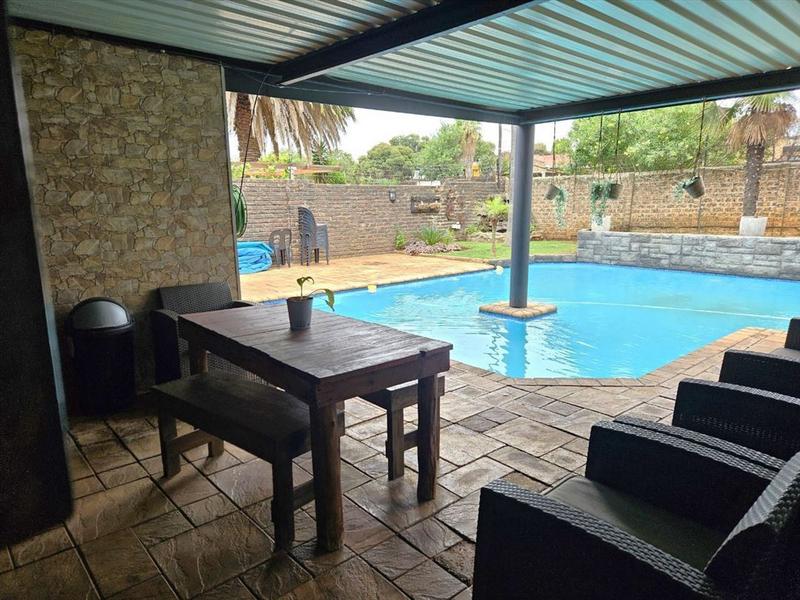 4 Bedroom Property for Sale in Sunward Park Gauteng