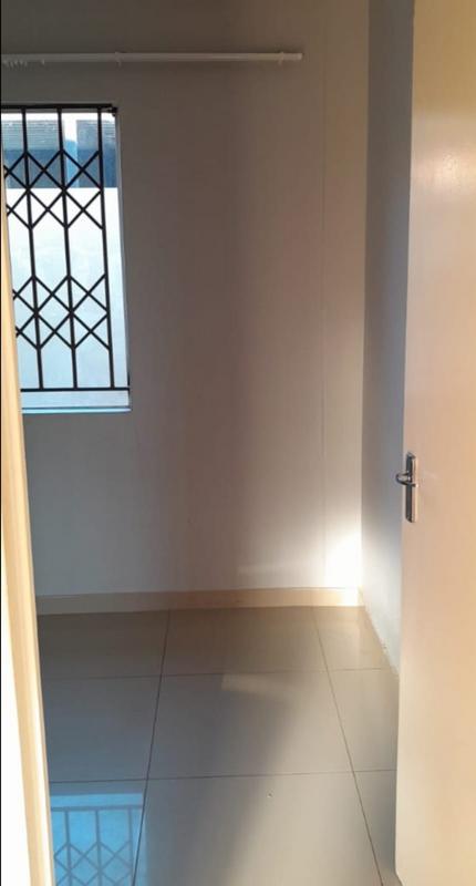 To Let 3 Bedroom Property for Rent in Windmill Park Gauteng