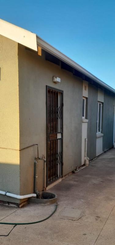 To Let 3 Bedroom Property for Rent in Windmill Park Gauteng