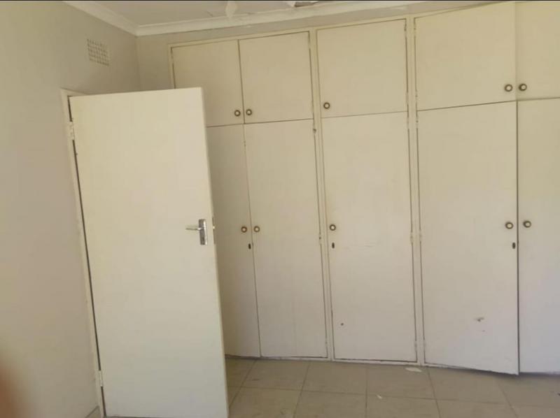 To Let 3 Bedroom Property for Rent in Esther Park Gauteng