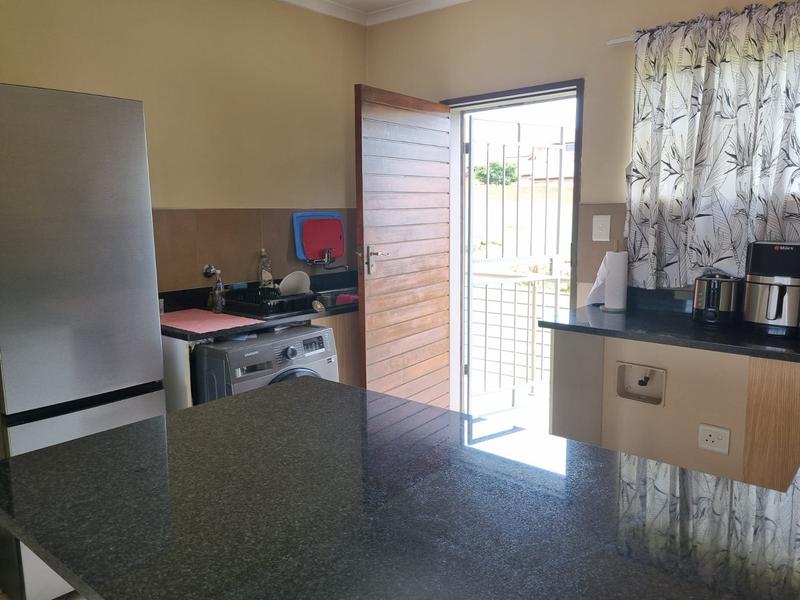 To Let 2 Bedroom Property for Rent in Mooikloof Ridge Gauteng