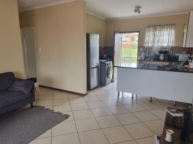 To Let 2 Bedroom Property for Rent in Mooikloof Ridge Gauteng