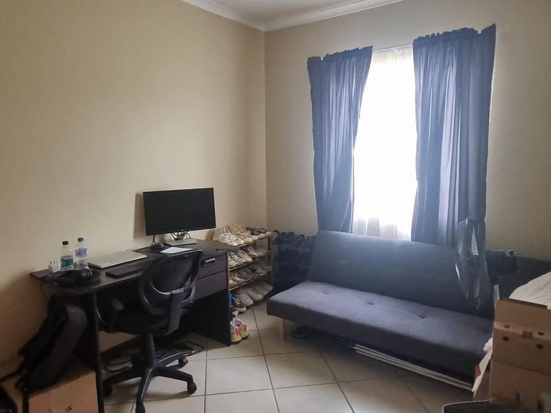 To Let 2 Bedroom Property for Rent in Mooikloof Ridge Gauteng