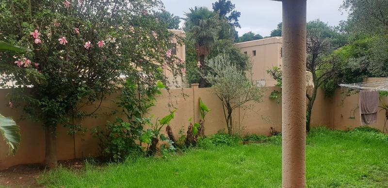 2 Bedroom Property for Sale in Bramley Gardens Gauteng