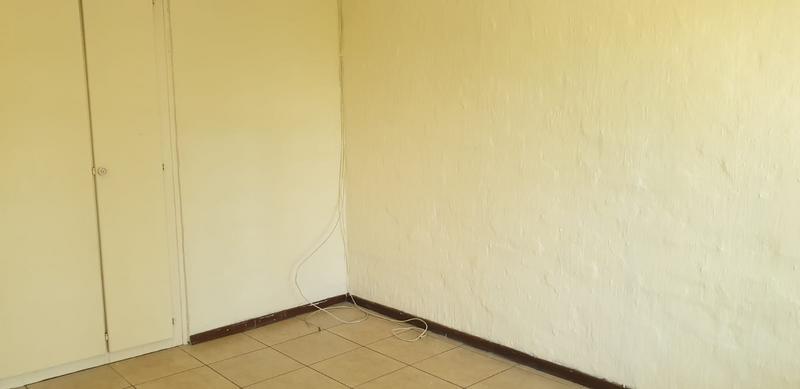 To Let 3 Bedroom Property for Rent in Buccleuch Gauteng