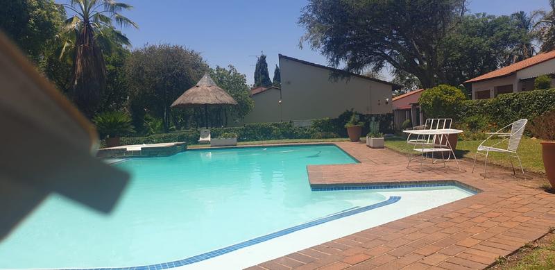 To Let 3 Bedroom Property for Rent in Buccleuch Gauteng