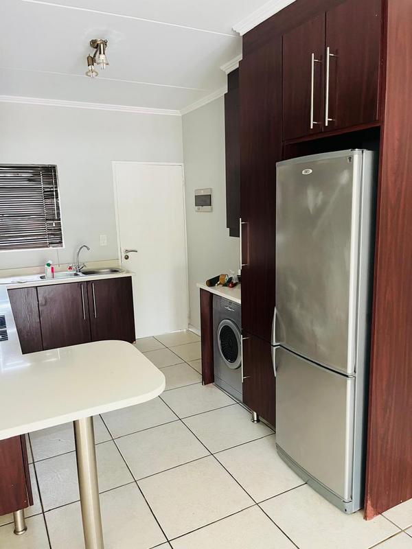 2 Bedroom Property for Sale in Greenstone Hill Gauteng