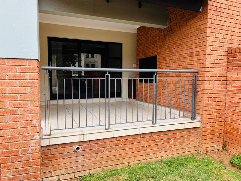 2 Bedroom Property for Sale in Greenstone Hill Gauteng