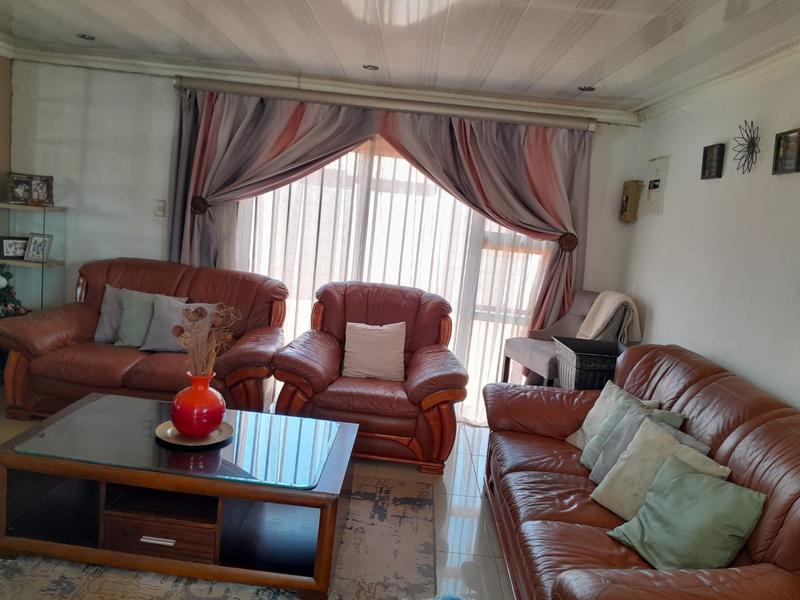 To Let 3 Bedroom Property for Rent in Lawley Gauteng