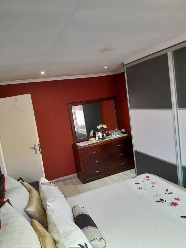 To Let 3 Bedroom Property for Rent in Lawley Gauteng