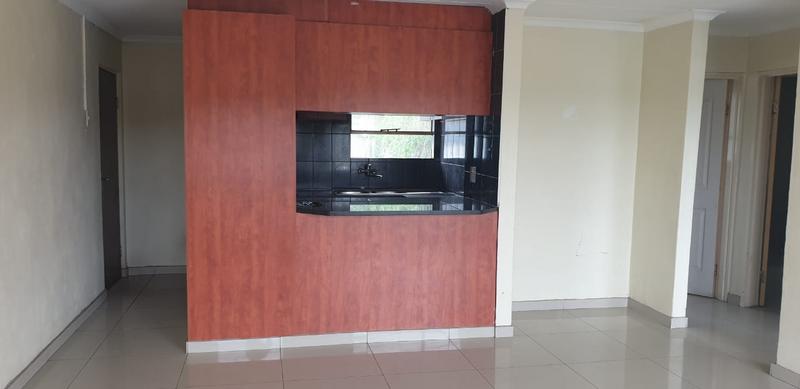 To Let 2 Bedroom Property for Rent in Lyndhurst Gauteng