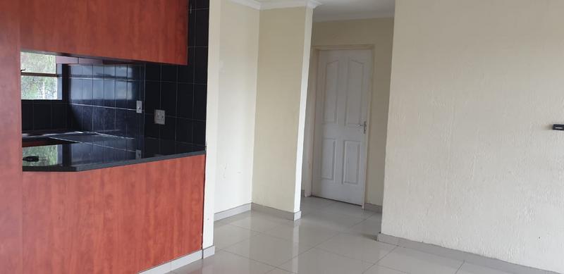 To Let 2 Bedroom Property for Rent in Lyndhurst Gauteng