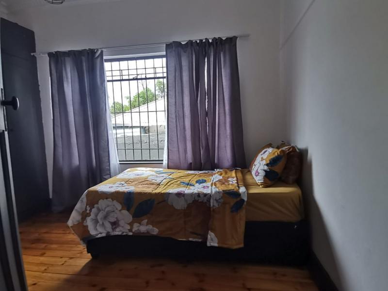 To Let 9 Bedroom Property for Rent in Melville Gauteng