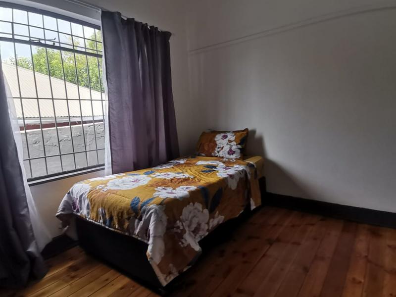 To Let 9 Bedroom Property for Rent in Melville Gauteng