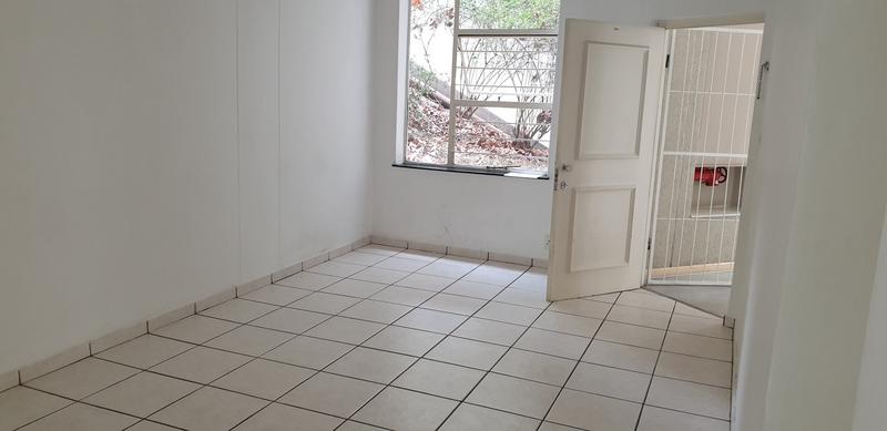 To Let 2 Bedroom Property for Rent in Sandton Central Gauteng