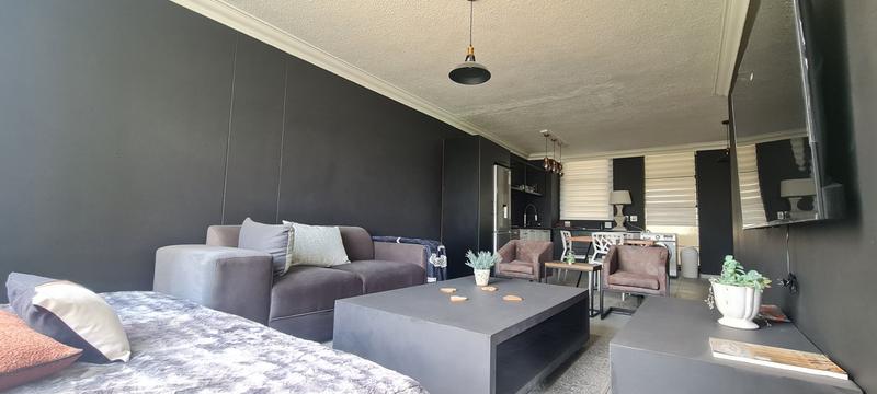 To Let 1 Bedroom Property for Rent in Sandton Central Gauteng