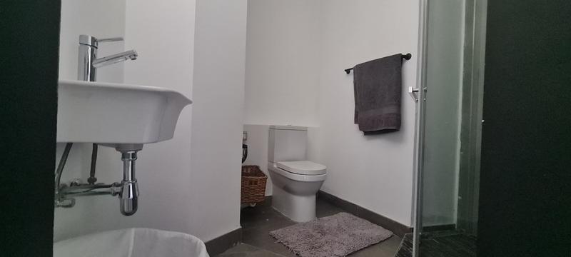 To Let 1 Bedroom Property for Rent in Sandton Central Gauteng