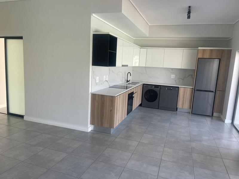 To Let 3 Bedroom Property for Rent in Waterfall Gauteng