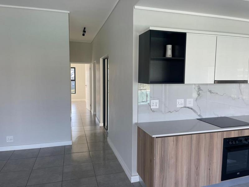 To Let 3 Bedroom Property for Rent in Waterfall Gauteng