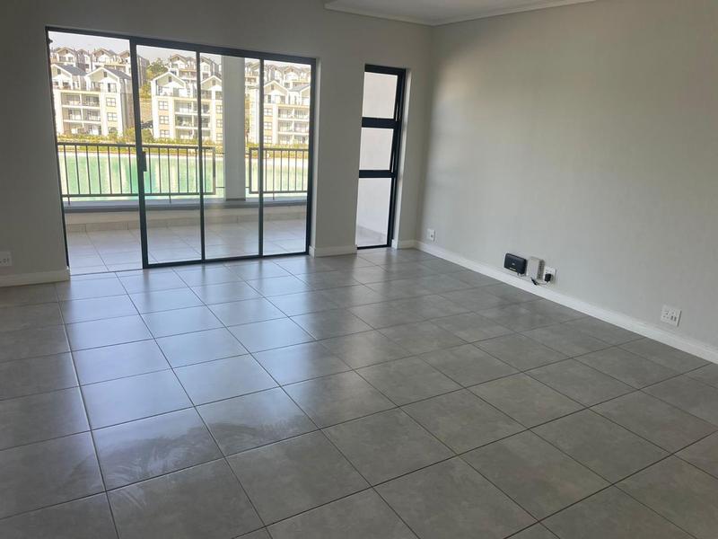 To Let 3 Bedroom Property for Rent in Waterfall Gauteng
