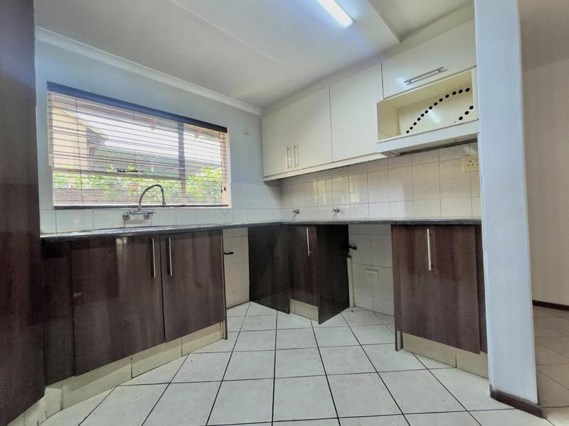 4 Bedroom Property for Sale in Barbeque Downs Gauteng