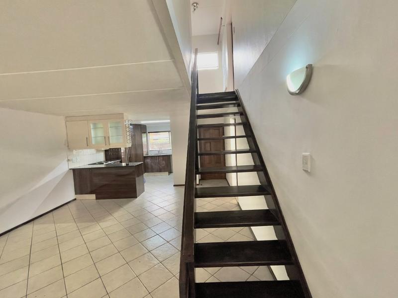 4 Bedroom Property for Sale in Barbeque Downs Gauteng