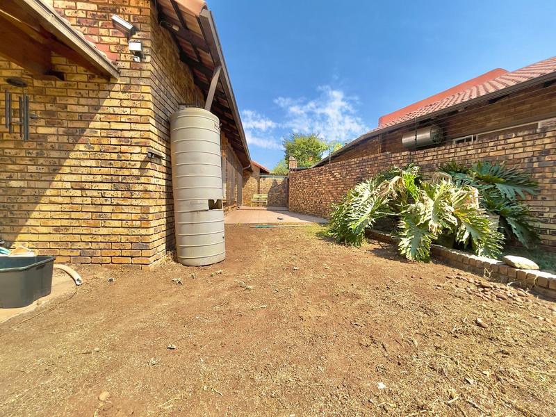 3 Bedroom Property for Sale in Doringkloof Gauteng