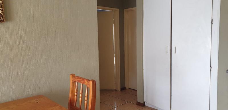 2 Bedroom Property for Sale in Lyndhurst Gauteng