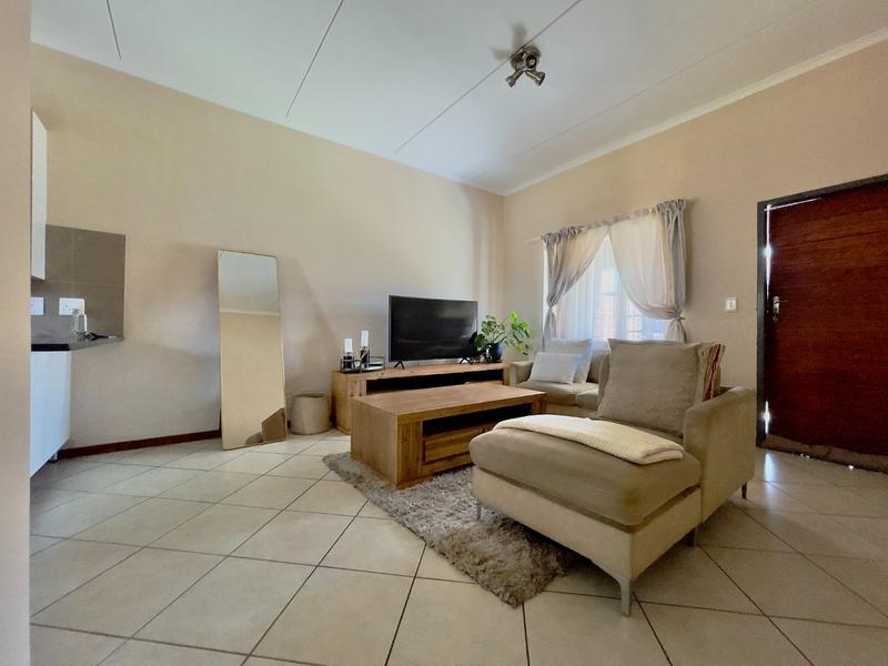 2 Bedroom Property for Sale in Noordwyk Gauteng