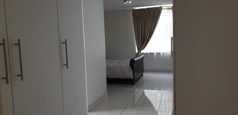 3 Bedroom Property for Sale in Sandton Central Gauteng