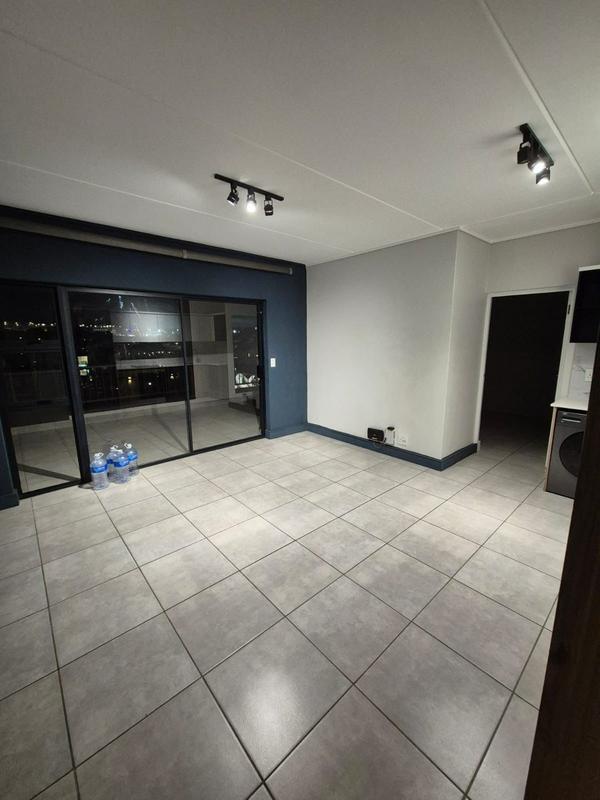 1 Bedroom Property for Sale in Waterfall Gauteng