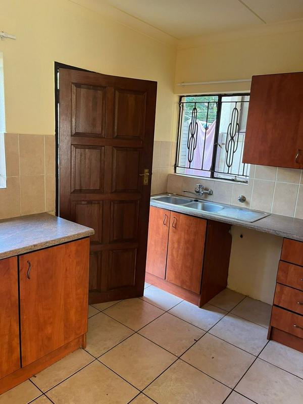 3 Bedroom Property for Sale in Whitney Gardens Gauteng