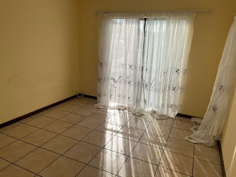 3 Bedroom Property for Sale in Whitney Gardens Gauteng